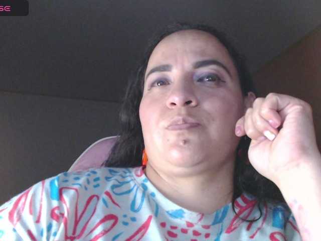 miaabrownn2