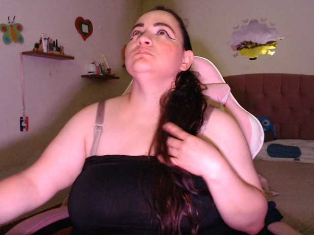 miaabrownn2