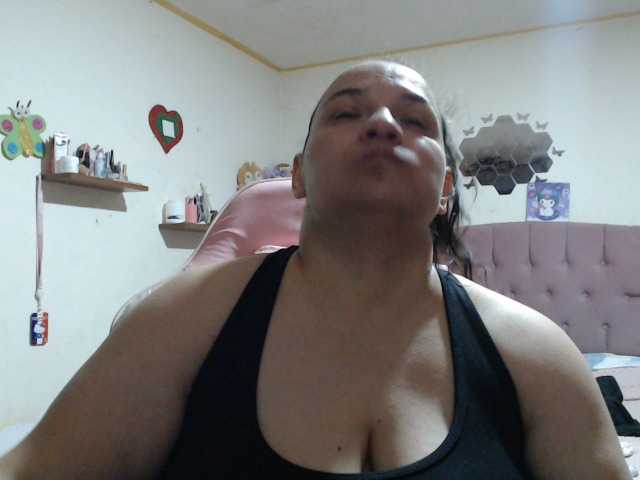 miaabrownn2
