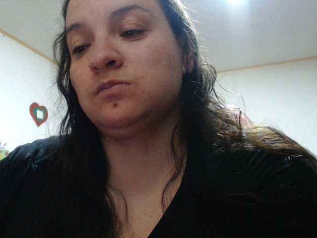 miaabrownn2 live cam on BongaCams