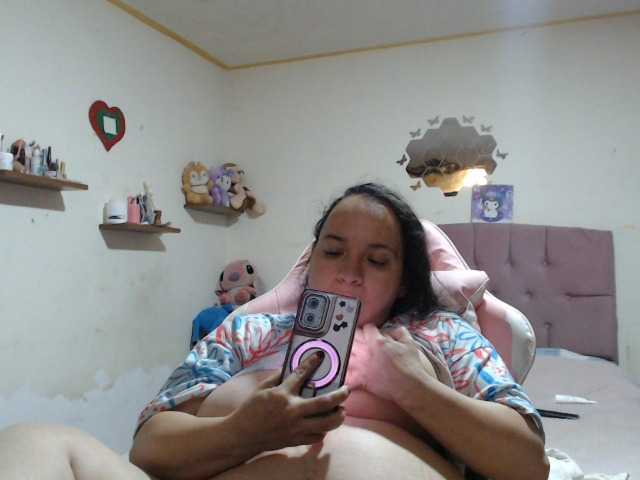 miaabrownn2