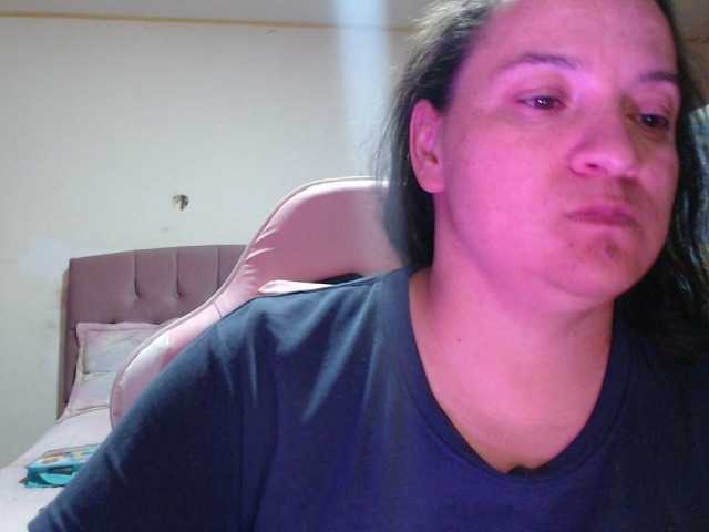 le modèle miaabrownn2 est en webcam porno dans un show sur le site bongacams, il possède les tags suivants: Latino/Hispanic,Brunette,Trimmed