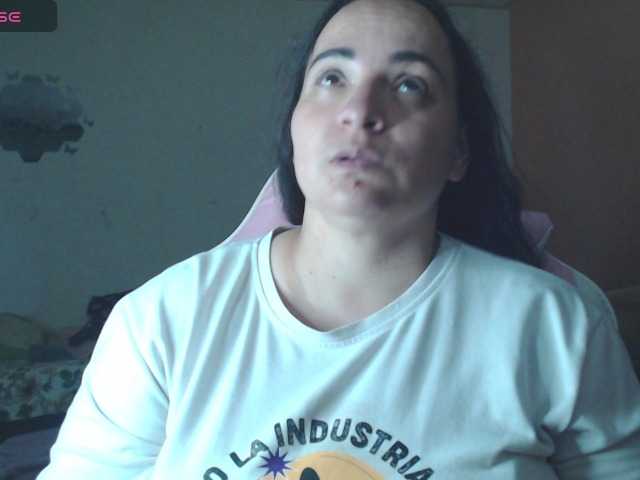 miaabrownn2 live cam preview