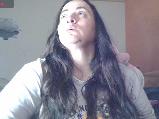 miaabrownn2 live cam on BongaCams