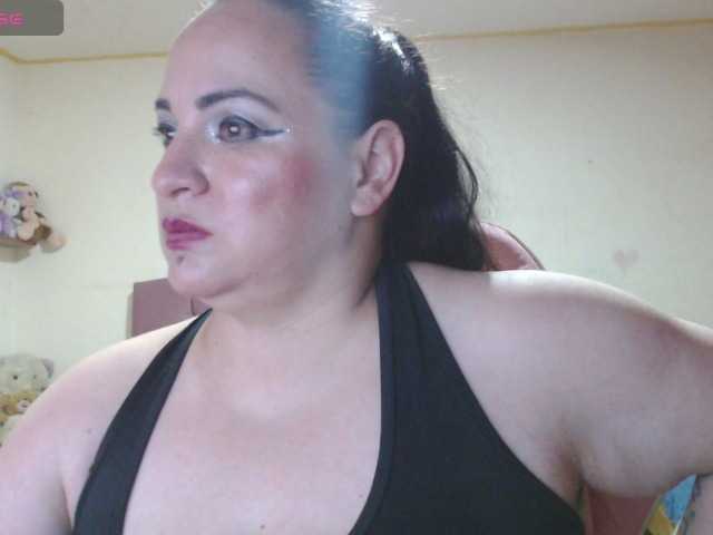 miaabrownn2