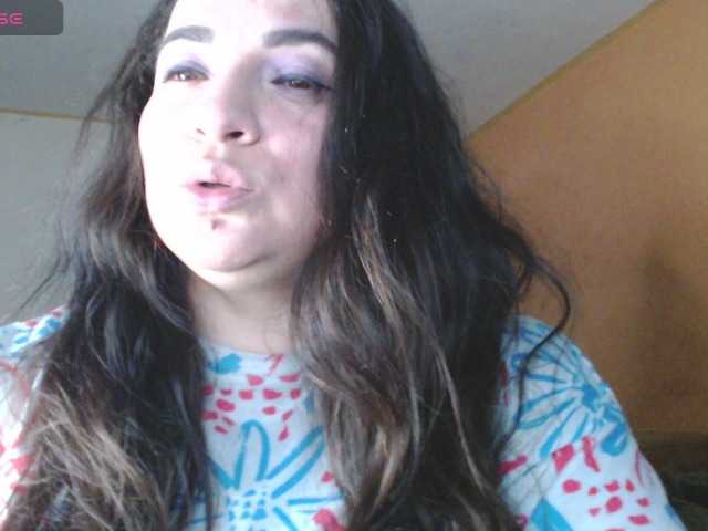 miaabrownn2 live cam on BongaCams