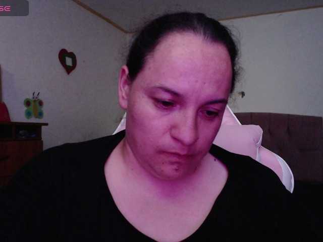 miaabrownn2 live cam on BongaCams