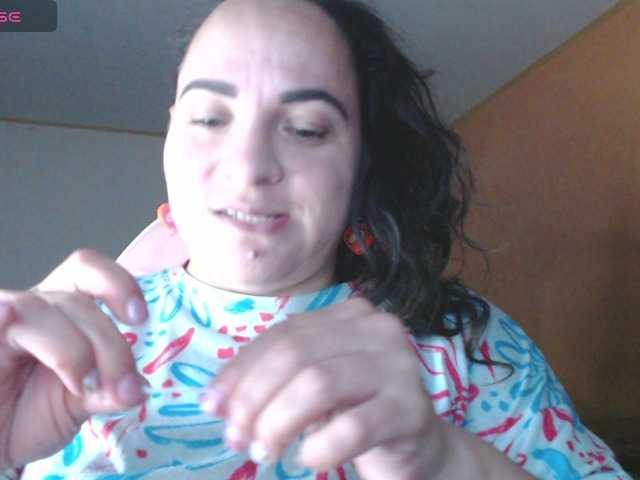 miaabrownn2 live cam preview