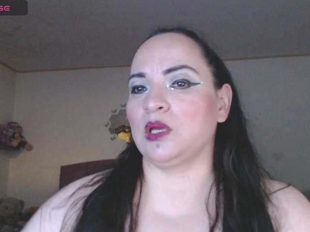 miaabrownn2
