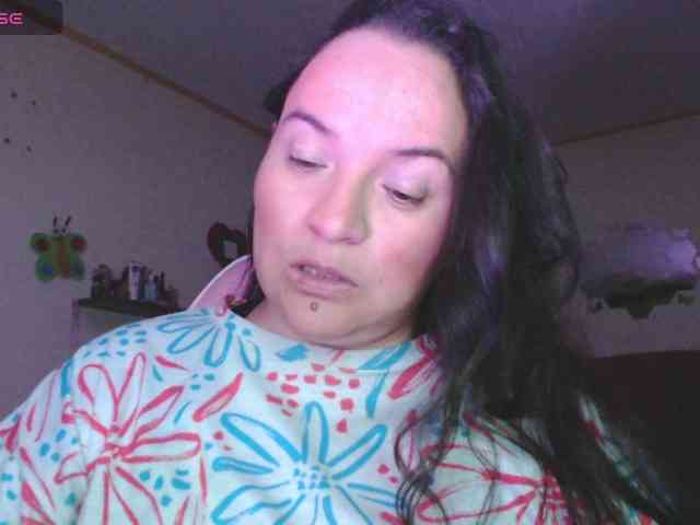 miaabrownn2 webcam