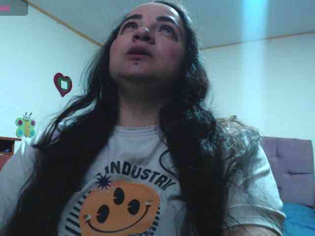 miaabrownn2 webcam