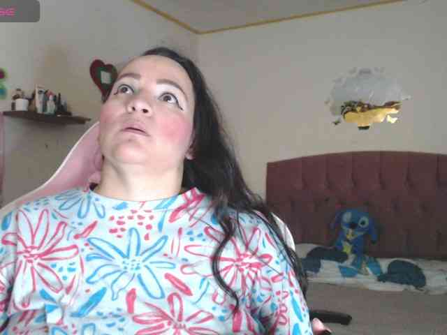 miaabrownn2 webcam
