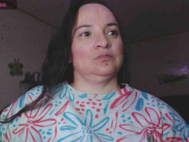 miaabrownn2 webcam