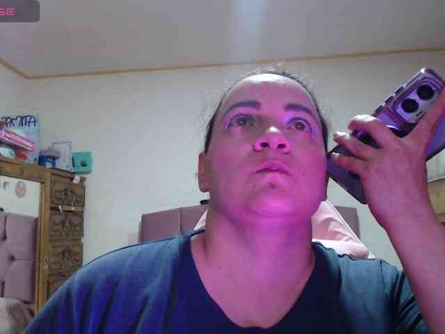 miaabrownn2 webcam