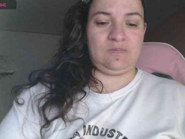 miaabrownn2