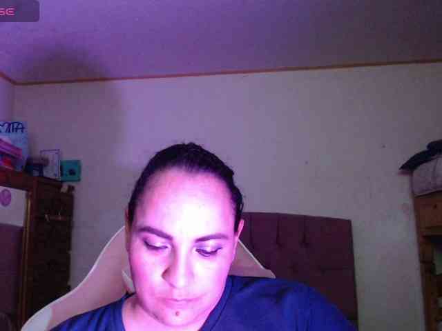 miaabrownn2 webcam