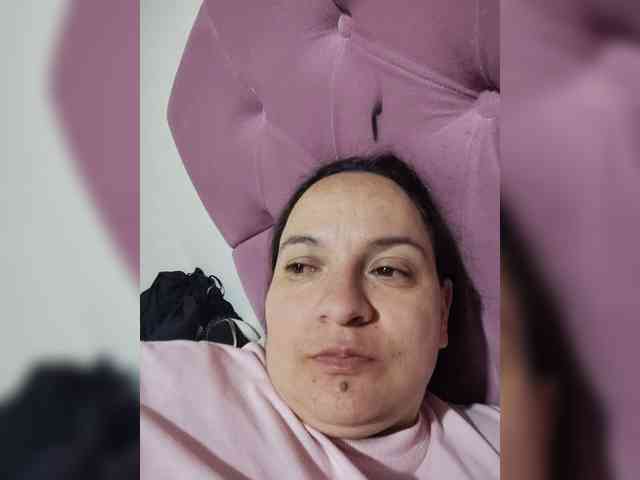 miaabrownn2 webcam