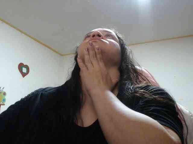 miaabrownn2 webcam