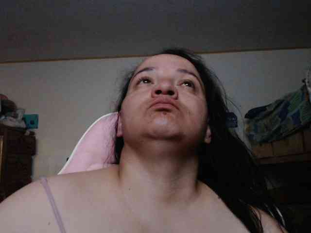 miaabrownn2 webcam