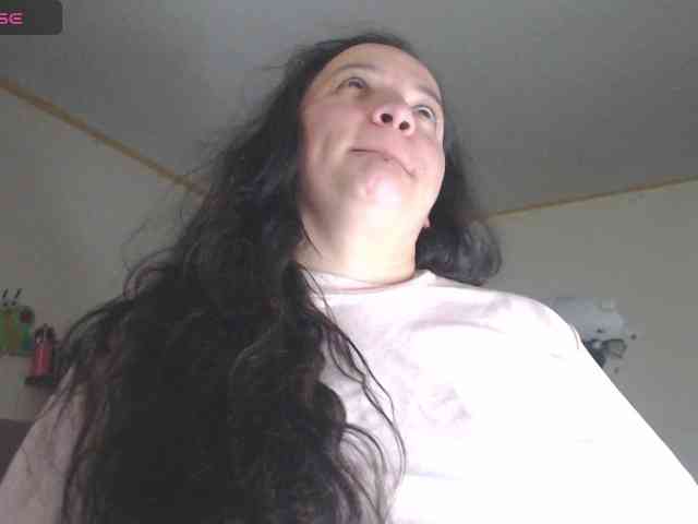 miaabrownn2 webcam