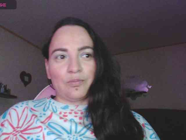 miaabrownn2 webcam