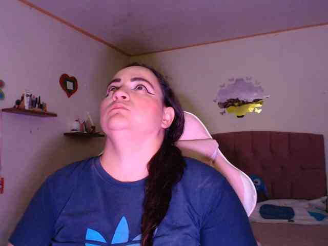 miaabrownn2 webcam