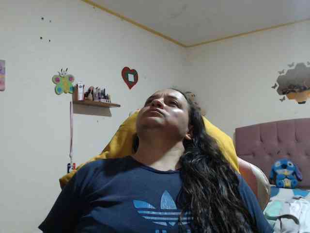 miaabrownn2 webcam