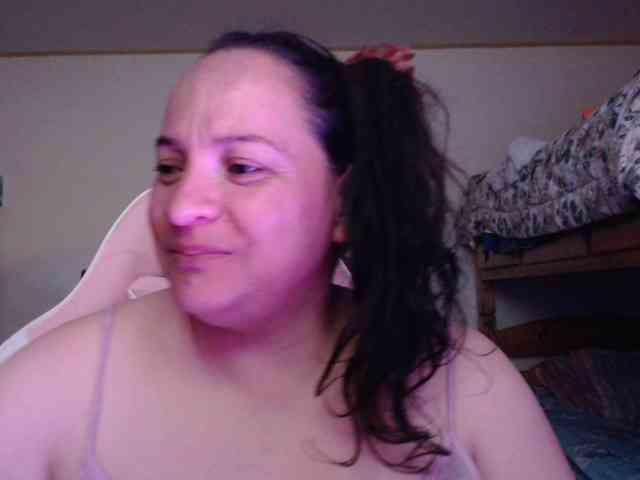 miaabrownn2 webcam