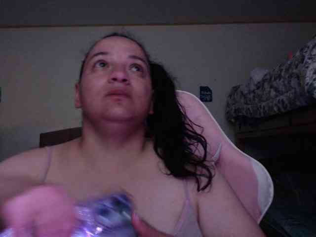 miaabrownn2 webcam