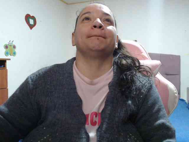 miaabrownn2 webcam