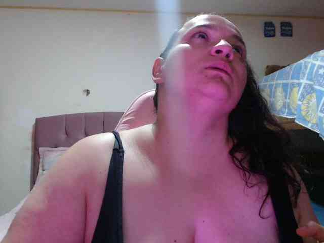 miaabrownn2 webcam