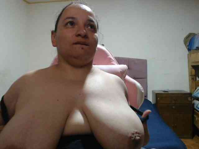 miaabrownn2 webcam