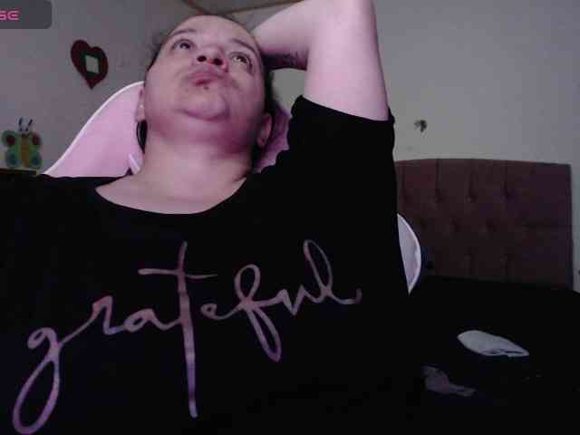 miaabrownn2 webcam