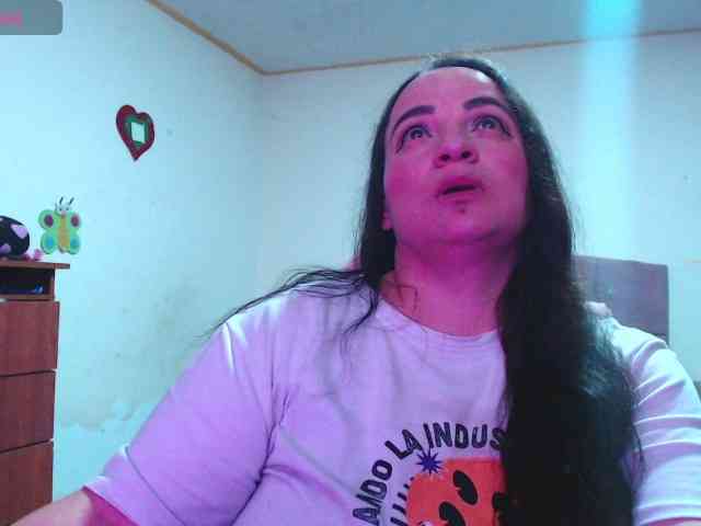 miaabrownn2