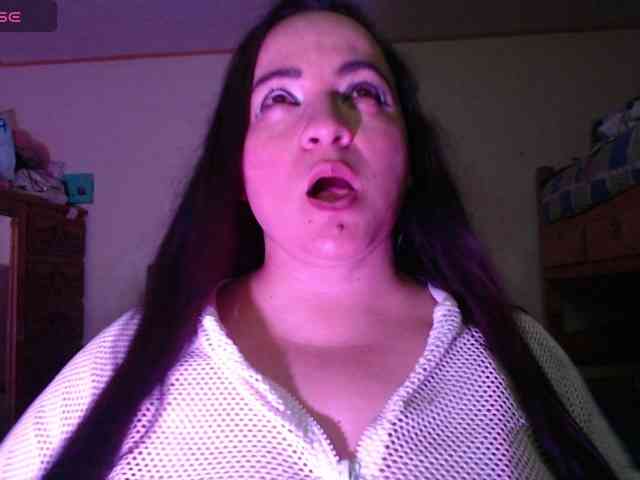 miaabrownn2 webcam