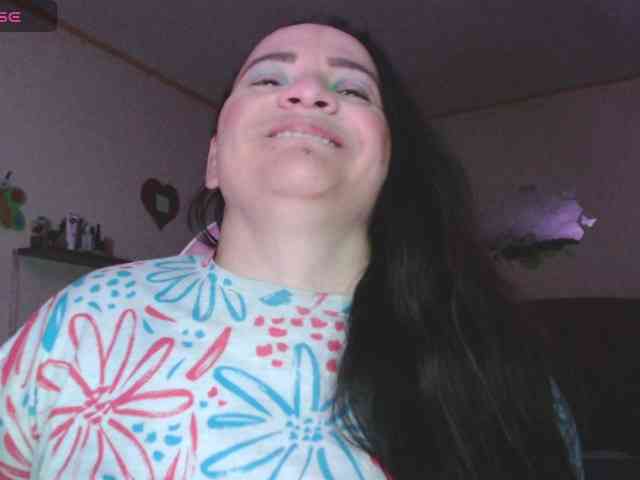 miaabrownn2 webcam