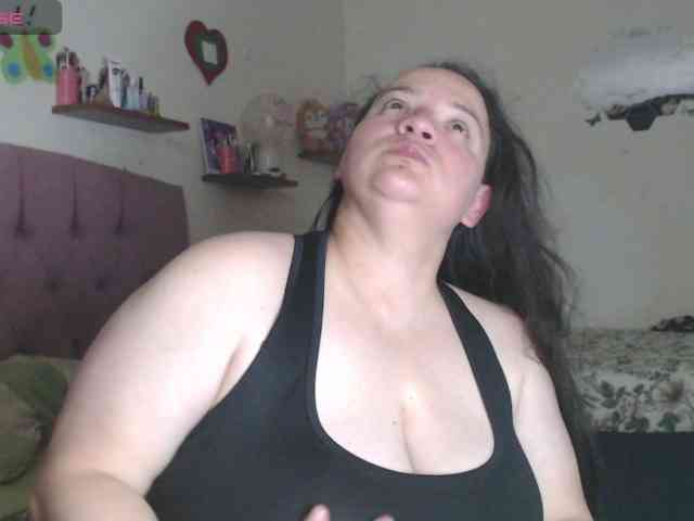 miaabrownn2 webcam