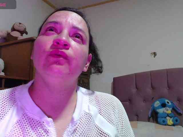 miaabrownn2 webcam