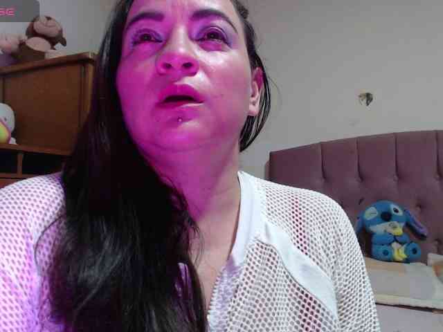 miaabrownn2 webcam