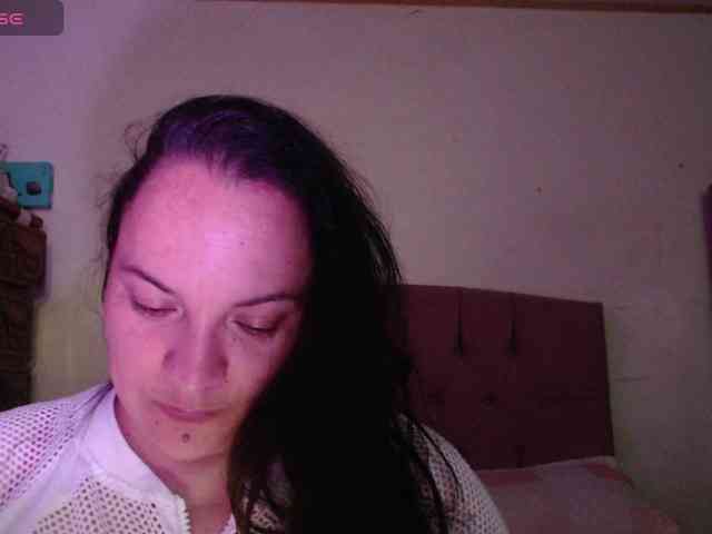 miaabrownn2 webcam
