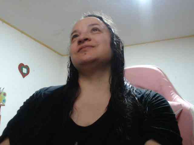 miaabrownn2 webcam