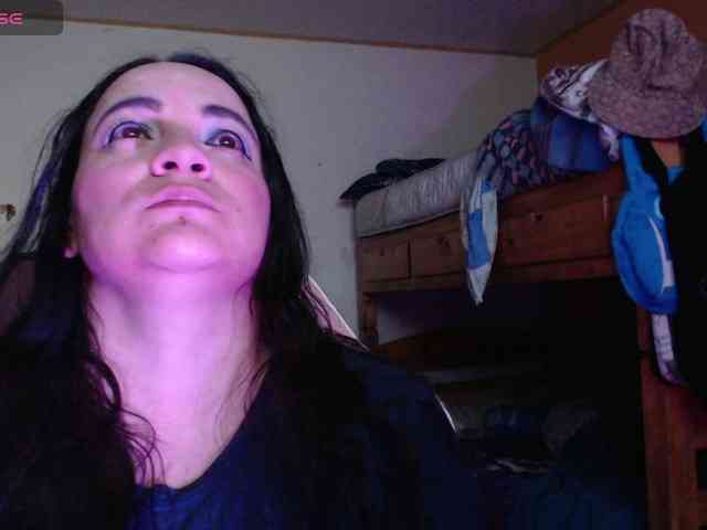 miaabrownn2 webcam