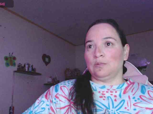 miaabrownn2 webcam