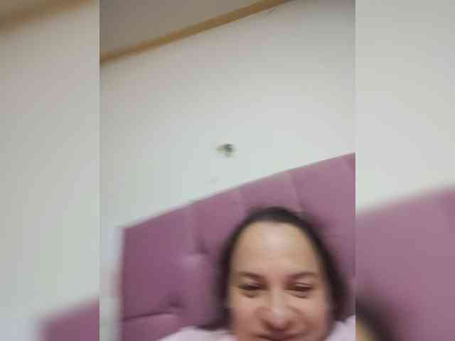 miaabrownn2 webcam