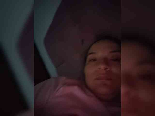 miaabrownn2 webcam