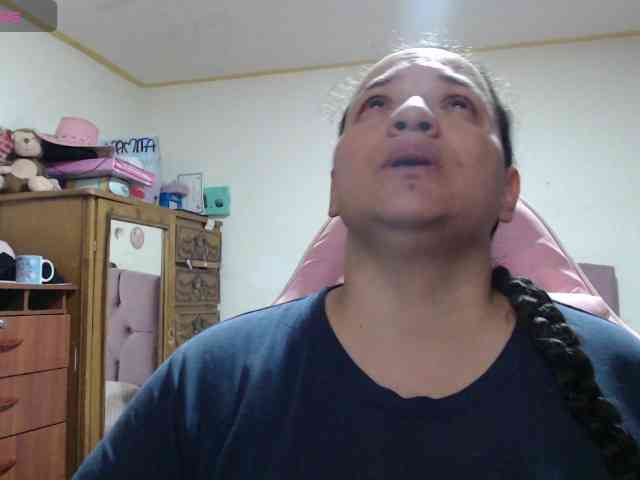 miaabrownn2 webcam