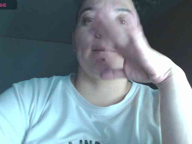 Miaabrownn2
