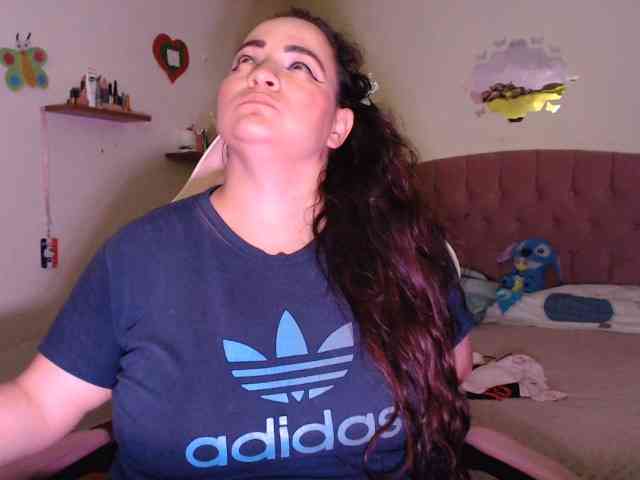 miaabrownn2 webcam