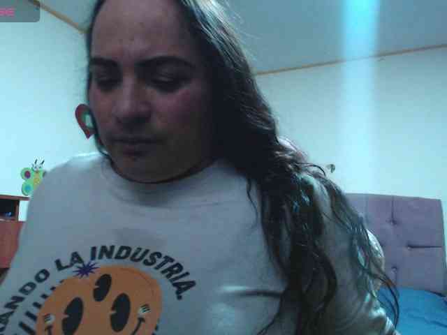 miaabrownn2 webcam