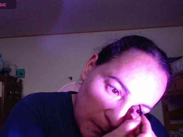 miaabrownn2 webcam